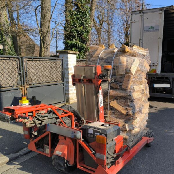 LIVRAISON PREMIUM bois de chauffage dans votre garage Bois bûche Molinario